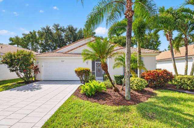 9864 Arbor View Drive home for sale in Palm Isles West
