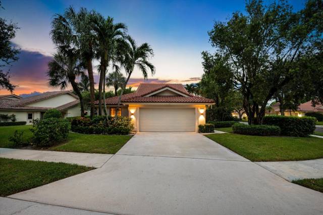 2890 ANTIETAM Lane home for sale in Saratoga Pointe