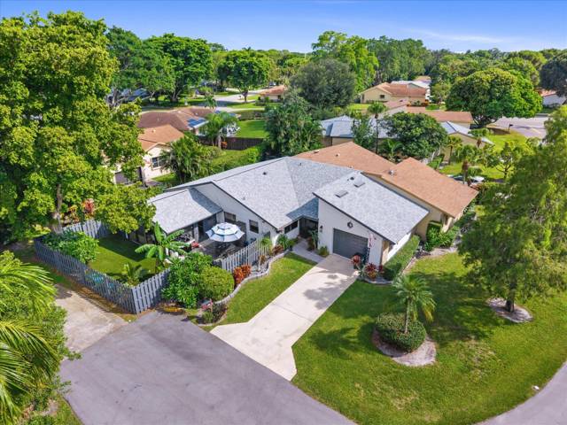 819 NW 25th Avenue home for sale in Rainberry Bay