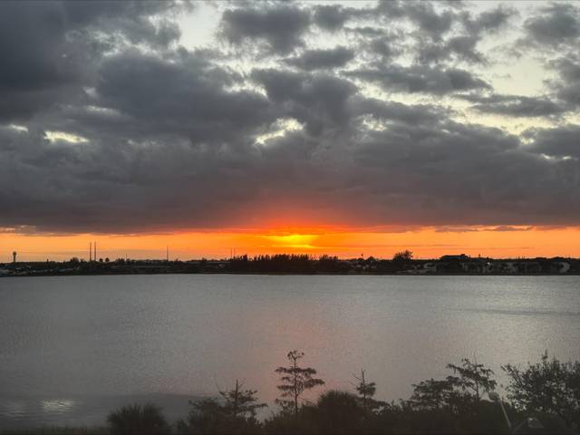 300 S Australian Avenue #408 home for sale in Edge Condo