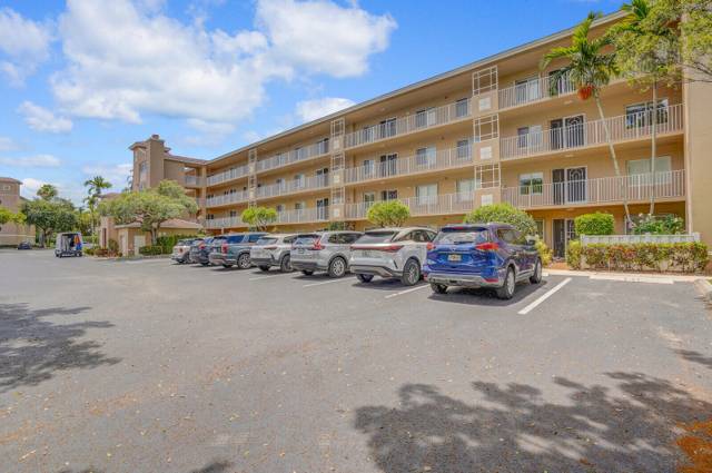 5874 CRYSTAL SHORES Drive #308 home for sale in Regal Shores