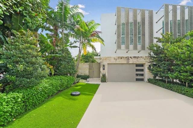 724 N LAKE Avenue, home for sale in Palm Beach County