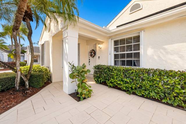 7 GOVERNORS Court, home for sale in Palm Beach Gardens