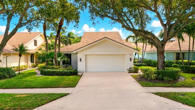 325 LEEWARD Drive