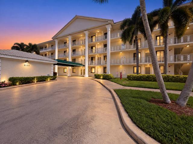 6133 BALBOA #405 home for sale in Whitehall Condo At Camino Real