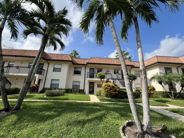 7281 Golf Colony Court #203, home for sale in Lake Worth