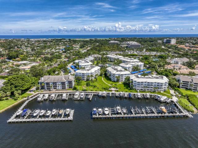 441 Bay Colony Drive, home for sale in Juno Beach