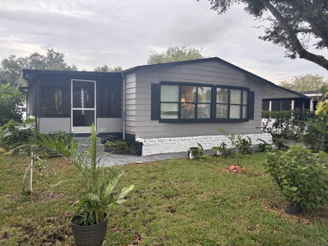 6761 NW 44th Avenue, Coconut Creek 33073 home for sale