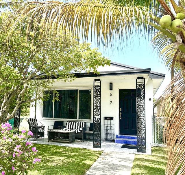 617 N D Street, home for sale in Lake Worth Beach