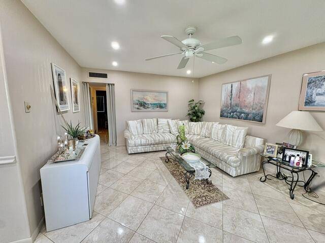 49 Norwich C, home for sale in West Palm Beach