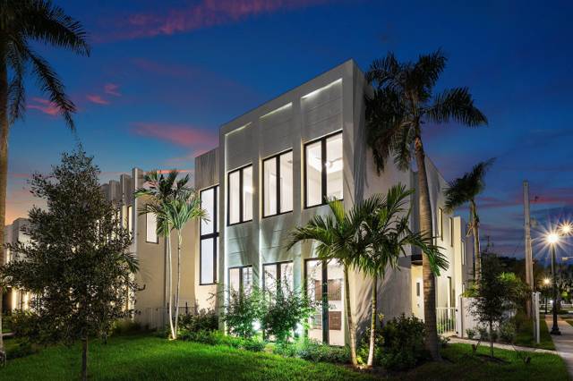 735 SE 4th Avenue, home for sale in Delray Beach