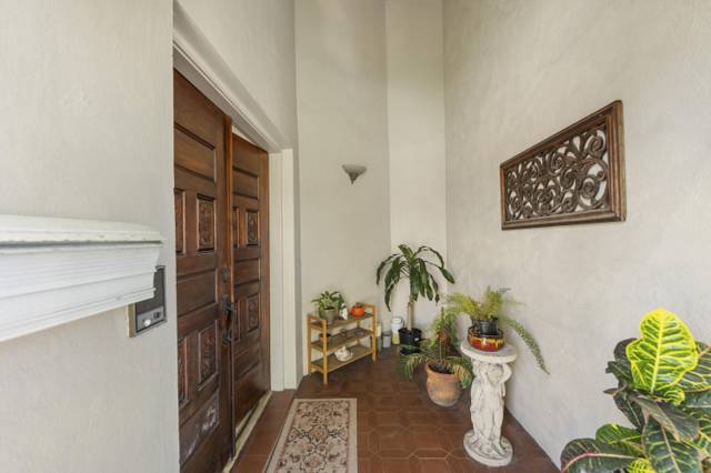 820 SW 12TH Place