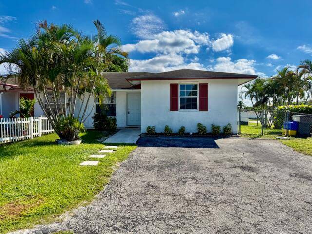 5288 E Cannon Way