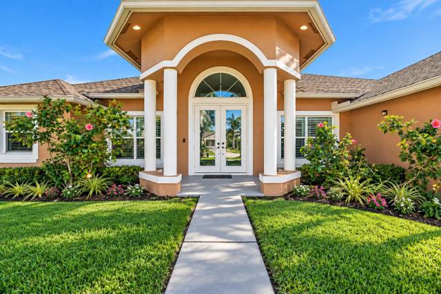 1586 SW CALMAR Avenue home for sale in Port St Lucie