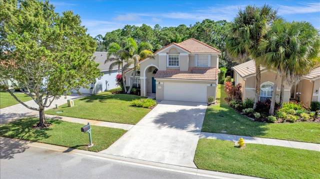 7119 SE Twin Oaks Circle, home for sale in Stuart