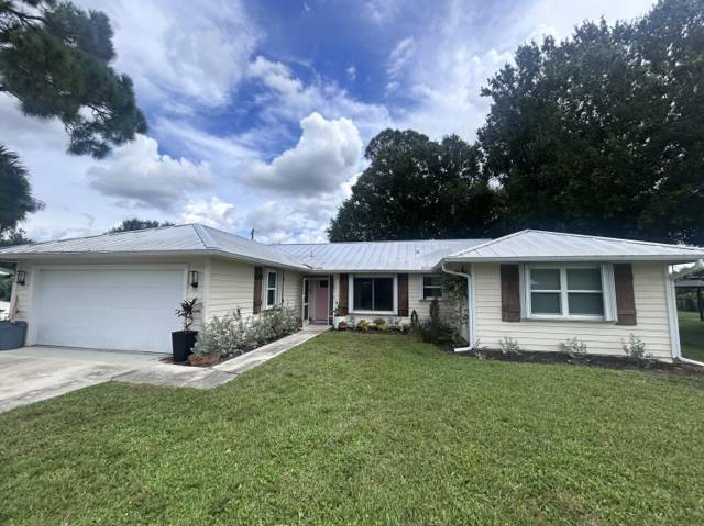 2201 SW PICTURE Terrace, home for sale in St. Lucie County
