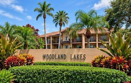 5344 WOODLAND LAKES Drive #225