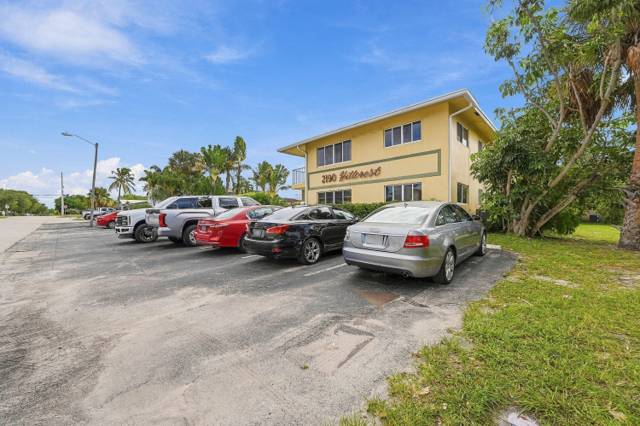 2190 SE 5TH Street #5-B