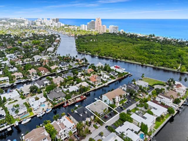 2743 NE 15th Street #1