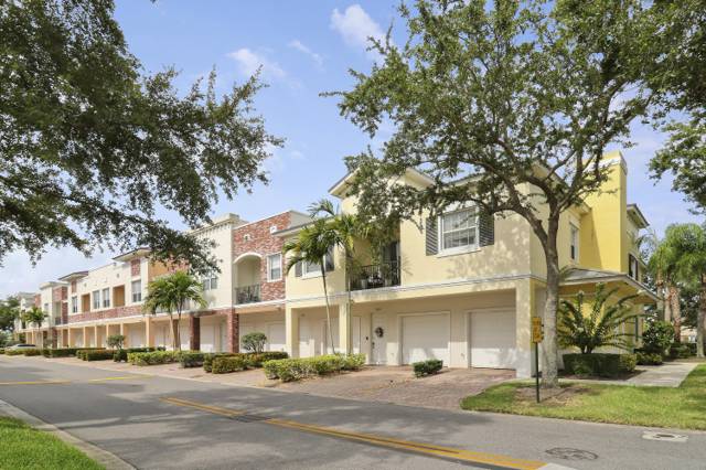 10320 SW Stephanie Way #7-204