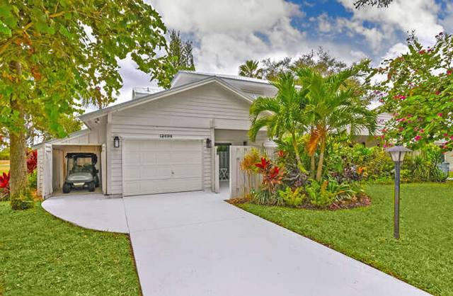 12698 SE CASCADES Court, home for sale in Hobe Sound