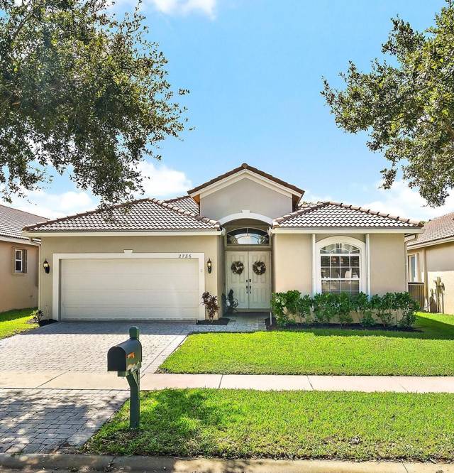 2786 SE STONEBRIAR Way #2786, home for sale in Stuart