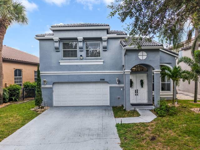 7598 DOWNWINDS Lane, home for sale in Lake Worth