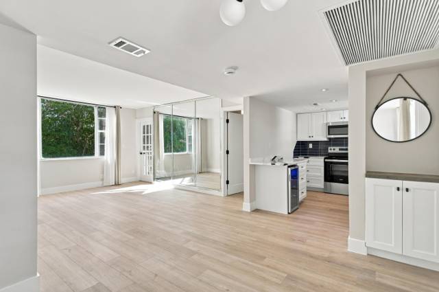 1810 NEW PALM Way #316, home for sale in Boynton Beach