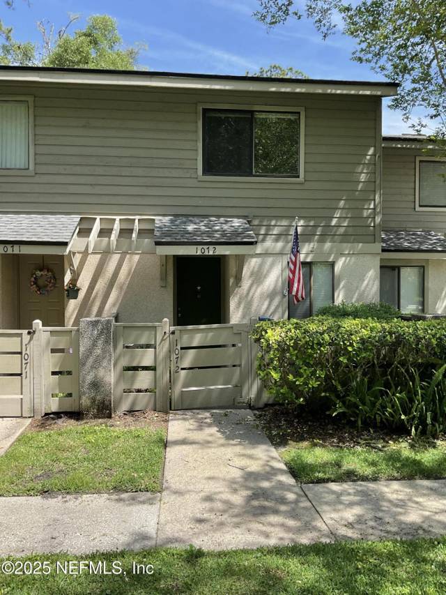 7701 BAYMEADOWS Circle #1072 home for sale in Village Green at Baymeadows