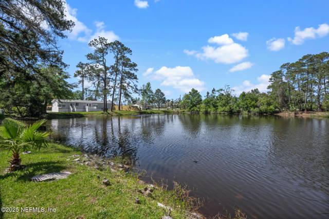 North Dixie Village