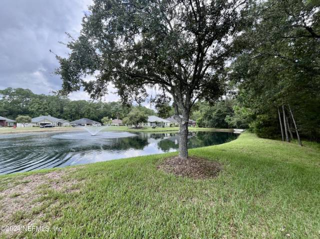 Arbor Oaks