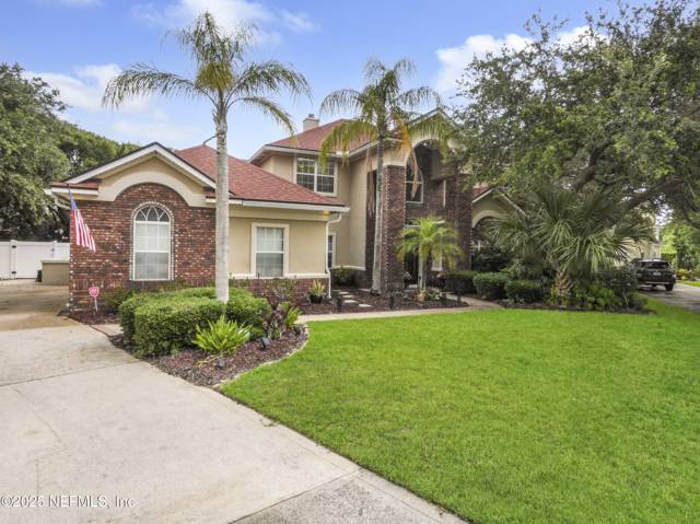 Vilano Oaks
