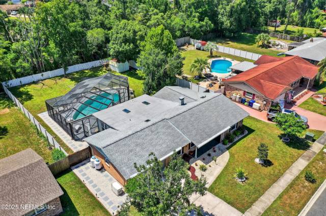 Chateau Village