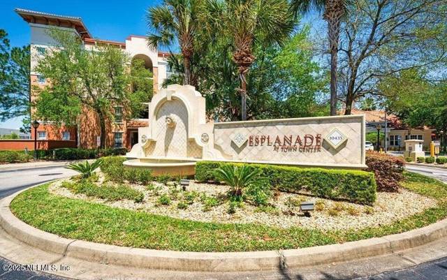 10435 MIDTOWN Parkway #356 home for sale in Esplanade At Town Center