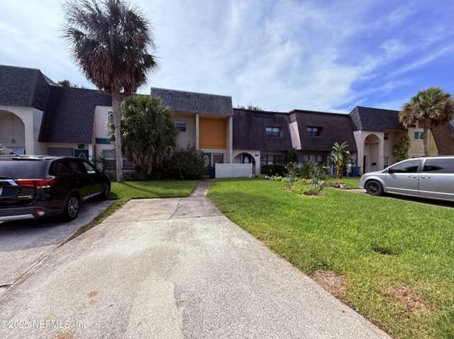 Tuscony Townhouses