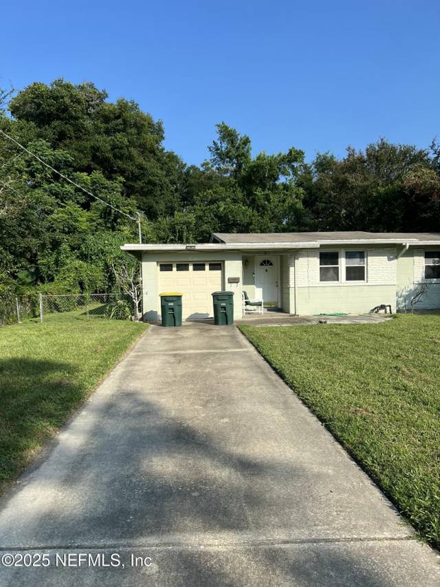 205 SPRING FOREST Avenue home for sale in Glynlea Park