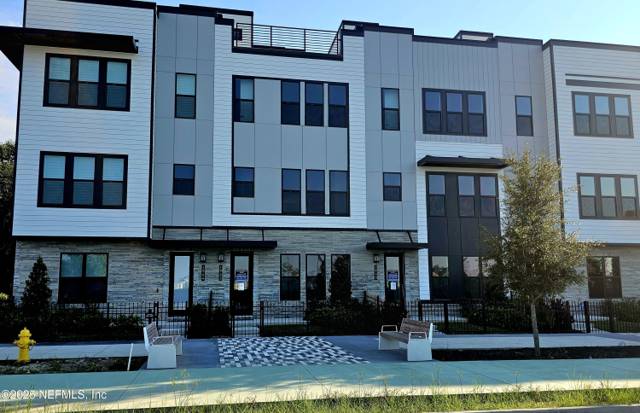 1906 PRUDENTIAL Drive home for sale in RiversEdge TownHomes