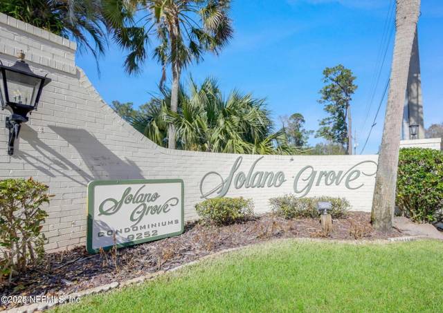 Solano Grove