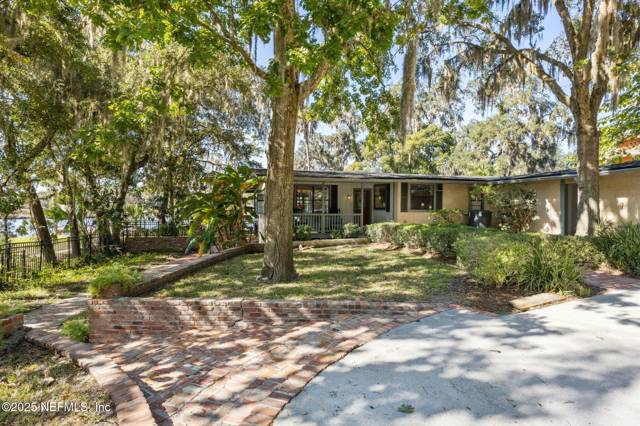 Oakwood Villas