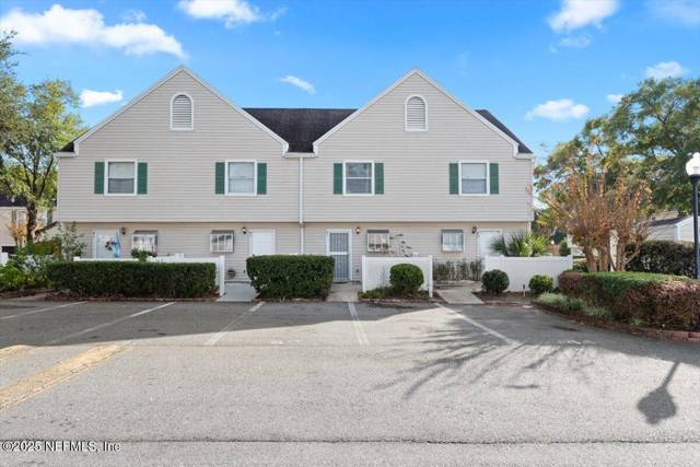 Oak Park Villa