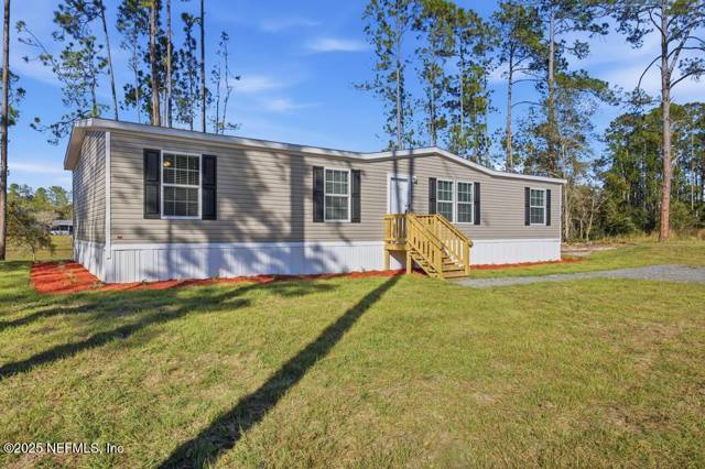 156 WALLACE Street home for sale in Interlachen Estate