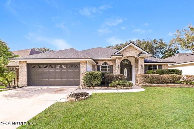 928 W DOTY BRANCH Lane