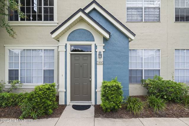 13703 RICHMOND PARK Drive #1406 home for sale in Bishops Court