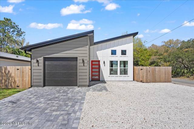 800 9TH Street