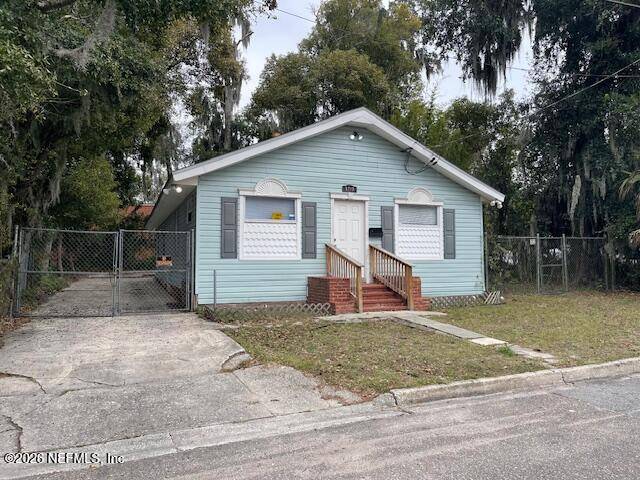 3719 WHITEHALL Street