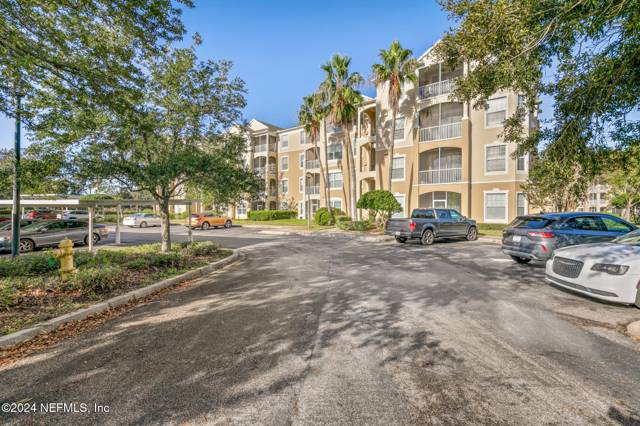 7801 POINT MEADOWS Drive #8406 home for sale in Point Meadows Place