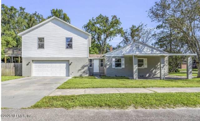 2350 SOMERSET Road home for sale in Lakeshore Estates