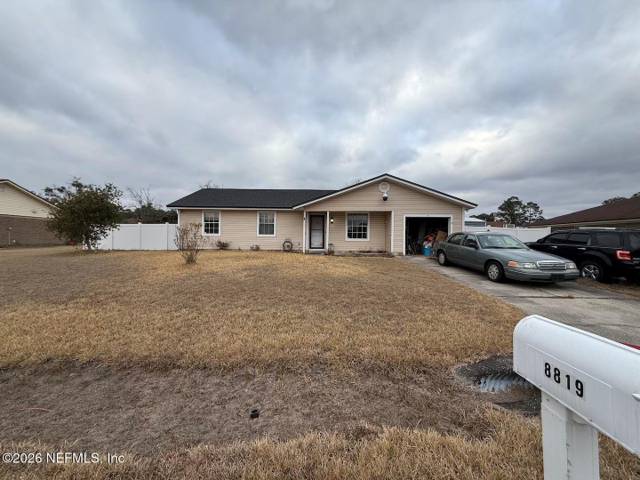 8819 FALCON TRACE Drive
