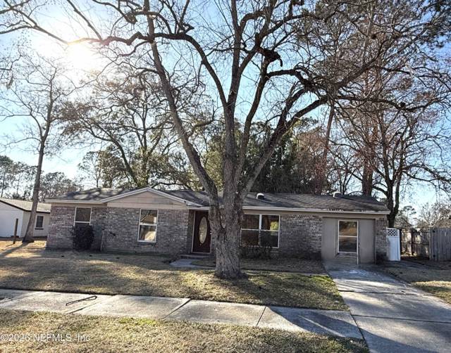1658 EVERGREEN Lane