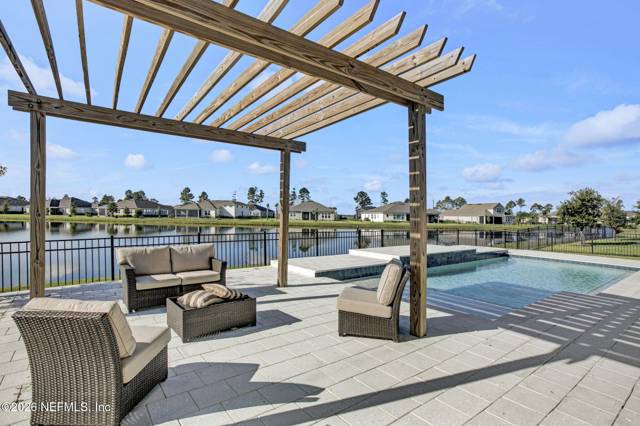 85401 FALL RIVER Parkway